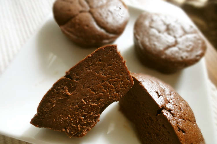 ワンボウル Hmで簡単濃厚生チョコケーキ レシピ 作り方 By しゅぼりん クックパッド