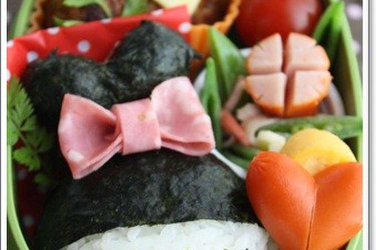 バレンタイン ハート団子ヘアのキャラ弁 レシピ 作り方 By Asamimaeda クックパッド 簡単おいしいみんなのレシピが365万品