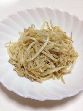 もやしとえのきのバターしょうゆ炒め