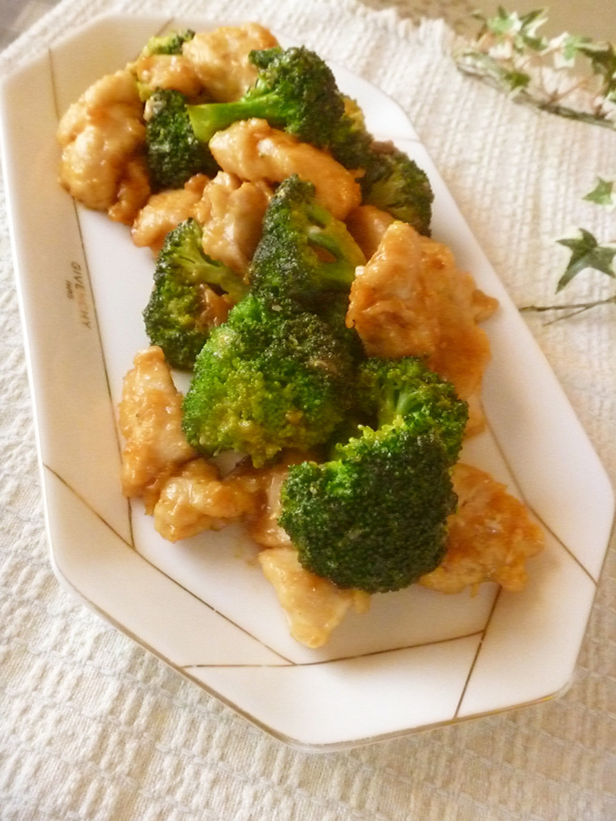 鶏とブロッコリーの中華マヨ炒めの画像