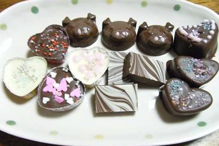 溶かして固めてトッピング 娘の友チョコ レシピ 作り方 By たんぽぽケーキ クックパッド 簡単おいしいみんなのレシピが353万品