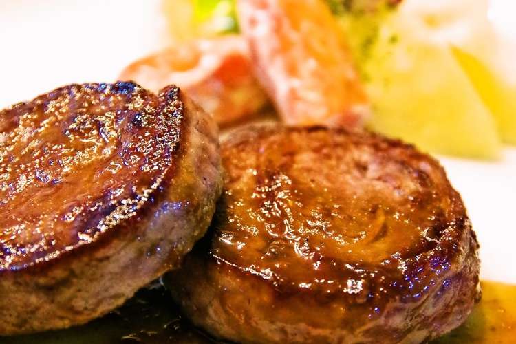 薄切り牛肉で簡単ジューシーロールステーキ レシピ 作り方 By ももら クックパッド 簡単おいしいみんなのレシピが356万品