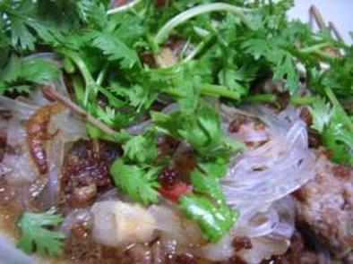 豚ひき肉のタイ風サラダの写真