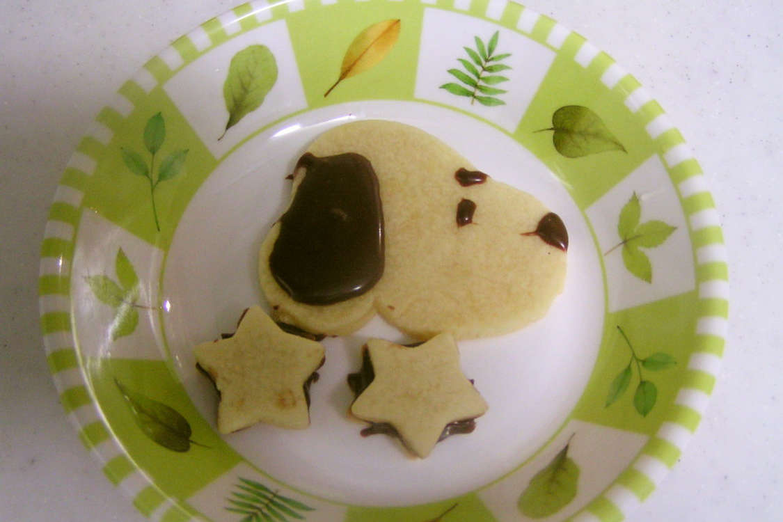 65%OFF【送料無料】 珍しいクッキー型 うさぎ 手 スヌーピー 調理器具