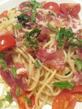 生ハムと大葉のパスタ