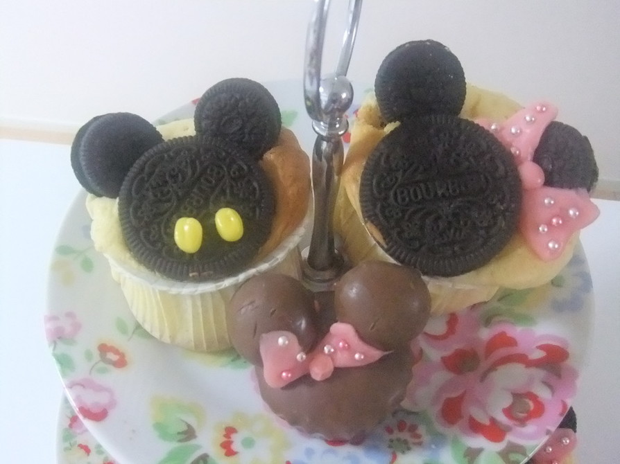ミッキー&ミニーのカップケーキ♪の画像