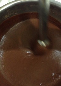 カカオ豆からチョコレートを作ってみる