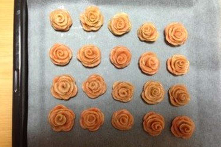 超かんたん薔薇クッキー レシピ 作り方 By めるちゃん クックパッド 簡単おいしいみんなのレシピが373万品