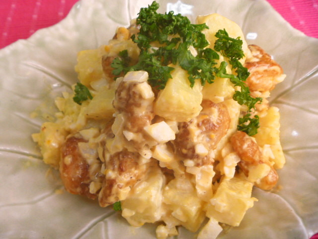 ポテトと鶏のタルタルサラダの画像