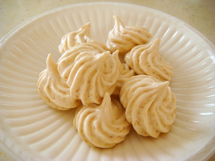 さくさく♪ココナッツのメレンゲクッキーの画像