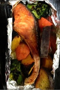 簡単パパッと！温野菜と鮭のホイル焼き