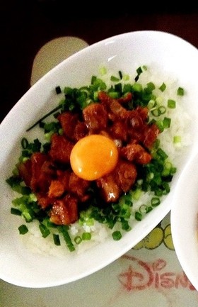 卵とろーり♡ピリ辛親子丼