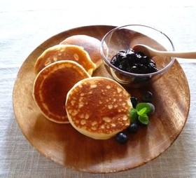はちみつヨーグルトの米粉パンケーキ