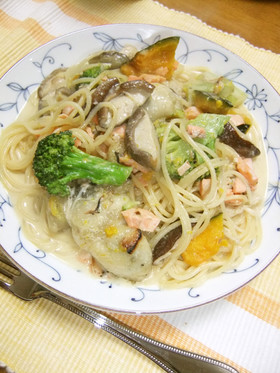 牡蠣とサーモンときのこのクリームパスタ♡