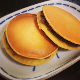甘酒どら焼き/モチモチの食感がクセになる