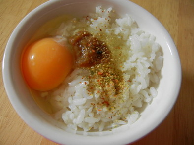 醤油麹の卵かけご飯の写真