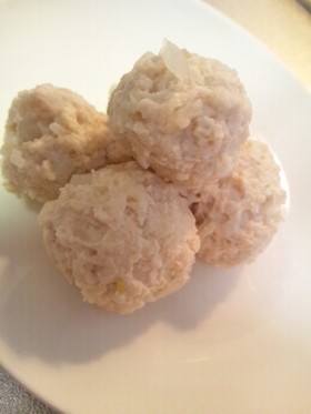 *高野豆腐のふんわり鶏団子
