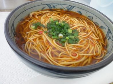ピリ辛中華麺スープの写真