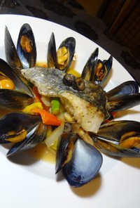 ルクエで簡単！ムール貝＆白身魚の野菜蒸し