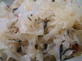 食べる美溶液 白きくらげのピクルス