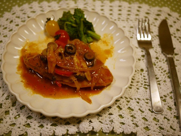 バスク風チキンとピーマンとオリーブのレシピ