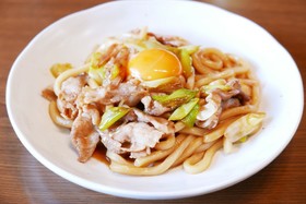 すき焼き風うどん