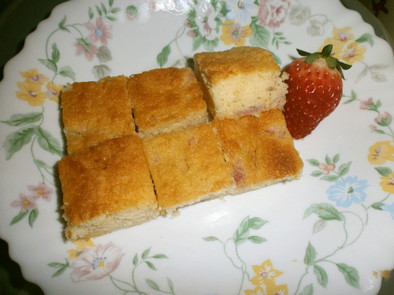 苺バターケーキの写真