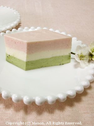 ひな祭り♥簡単3色レアチーズケーキの写真