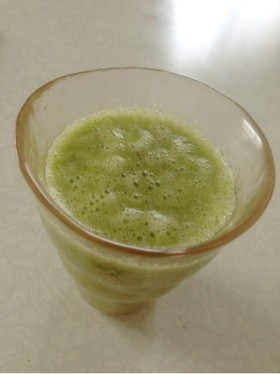 低カロリー❤飲みやすいグリーンスムージー