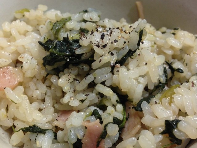 ほうれん草とベーコンのバター醤油ご飯 レシピ 作り方 By おなかペコリンヌ クックパッド 簡単おいしいみんなのレシピが360万品