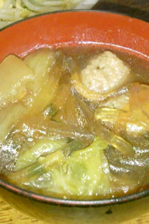 白菜と肉だんごのスープ煮。くずきり入りの画像