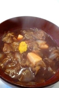 キャベツと豆腐の味噌汁