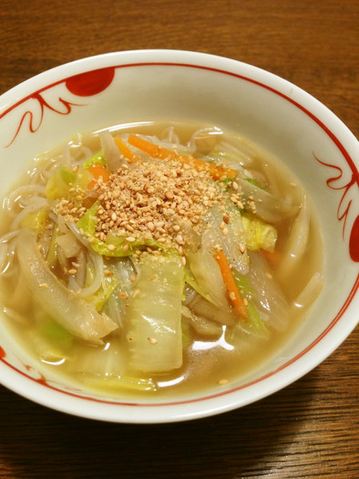 白菜としらたきの具だくさん中華スープの写真