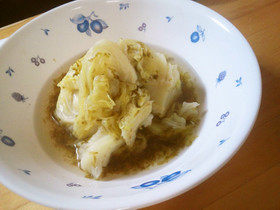 丸ごとキャベツの磯スープ