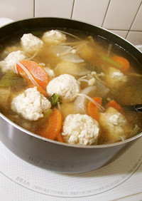 鶏ミンチと豆腐のかさましスープ
