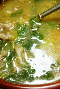 白菜と牛肉のスープ（韓国シレギスープ風）