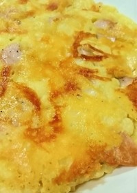 魚肉ソーセージとチーズのもちもちピザ風！