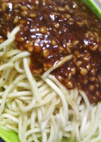 納豆ジャージャー麺