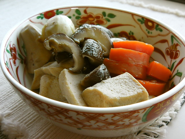 高野豆腐と野菜の簡単煮❤お一人様153㌍の画像