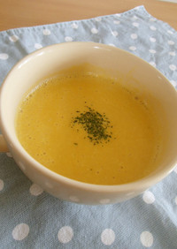 ◆鍋で混ぜるだけなめらか♪かぼちゃスープ