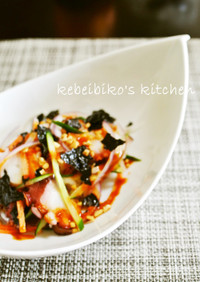 タコと千切り野菜の韓国風サラダ