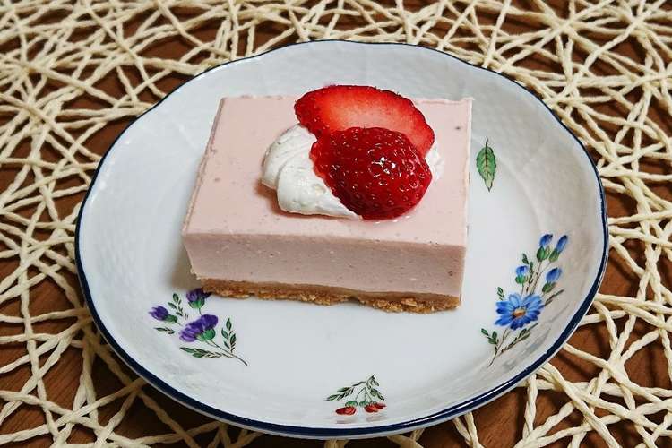 簡単 Fpでストロベリーレアチーズケーキ レシピ 作り方 By Aki クックパッド 簡単おいしいみんなのレシピが353万品