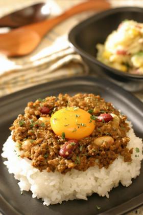 豆のドライカレー