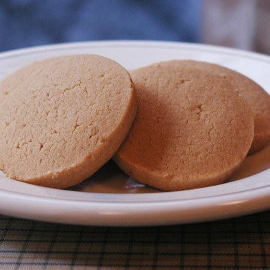 中力粉のピーナッツバターのクッキーの写真
