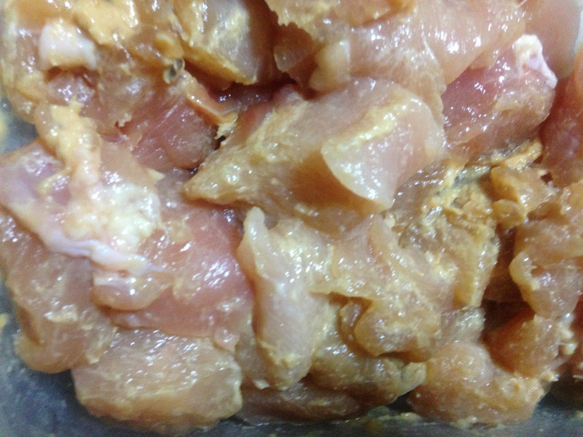 肉の保存と下拵え　味噌漬　鶏胸肉の画像