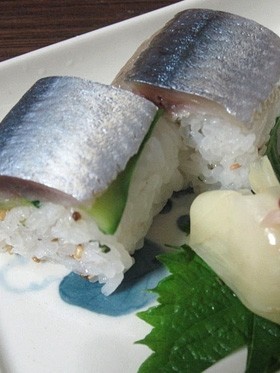 秋刀魚の押し寿司の画像