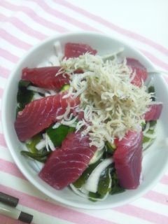 ★まぐろのサラダ わさびドレッシング★
