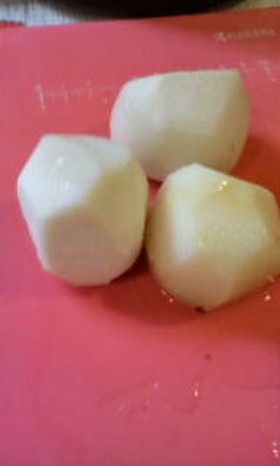 面倒な里芋の皮むきが楽に沢山できます!