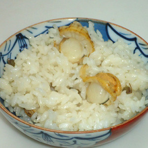 山椒と帆立の炊き込みご飯の画像