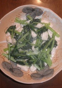 簡単！小松菜と鳥ムネ肉のさっと炒め